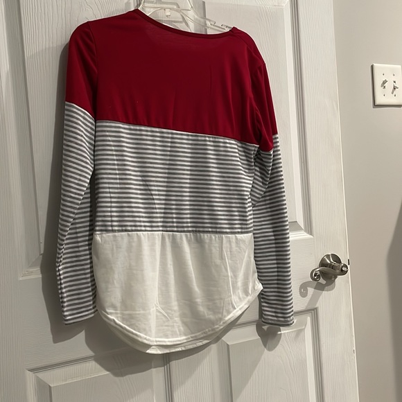 NWOT Size L maternity/nursing shirt - Picture 2 of 2